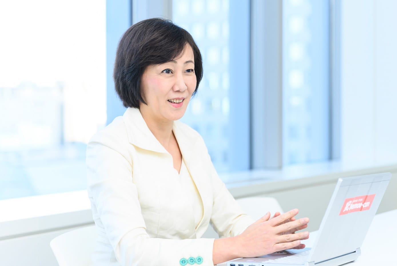 代表メッセージ 代表取締役社長 中村利江
